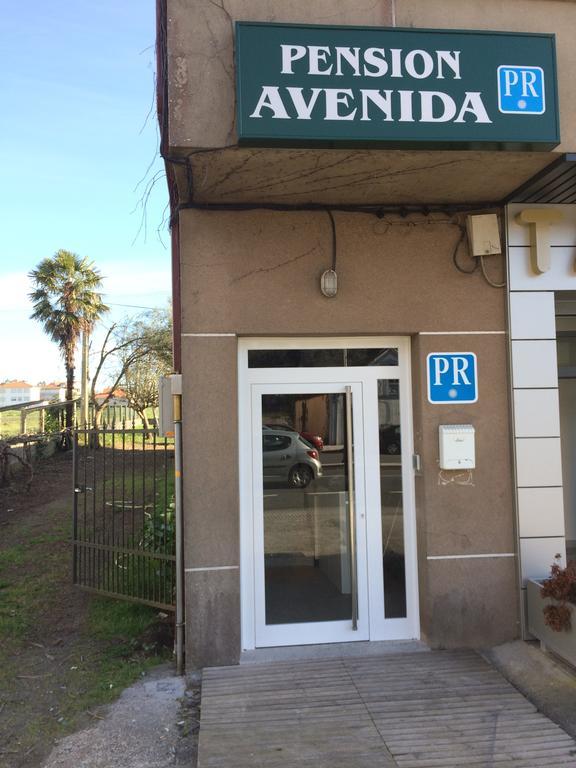 Pensión Avenida O Pedrouzo Exterior foto